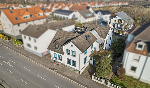 Wohnhaus mit Arztpraxis in Friedberg Fauerbach
