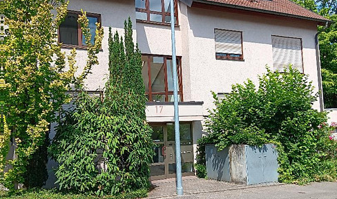 For sale: 3.5-room apartment, privately owned, available immediately.
