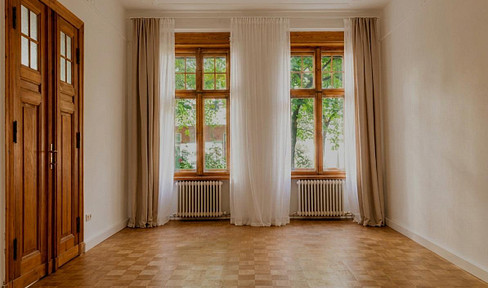 Gründerzeitwohnung in ruhiger KuDamm Seitenstraße