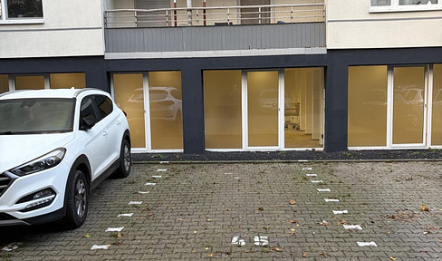 Commercial space with a wide range of possibilities!