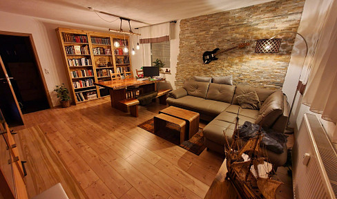 No fees: Bright 4-room apartment with balcony in Ulm-Böfingen.