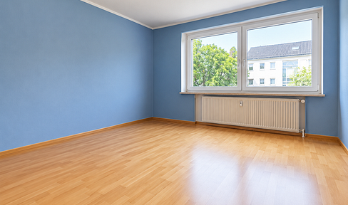 Bright 3-room apartment in a quiet location – Huchting – Family-friendly – Suitable for shared living.