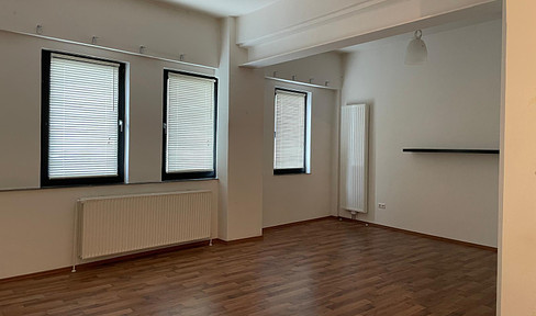 Bright commercial space, office, studio in the Alte Neustadt center of Bremen