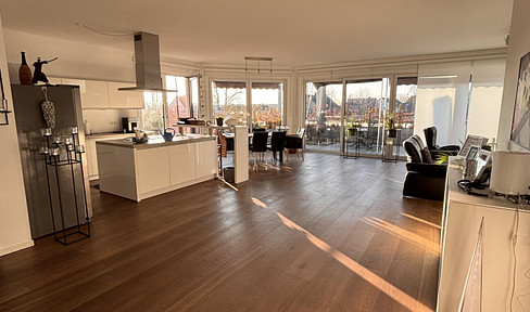 192 m² penthouse apartment (KfW 55) - living in the Riemeke triangle