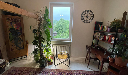Bright, quietly located 2-room apartment in a listed Art Nouveau building directly on the Nagold river