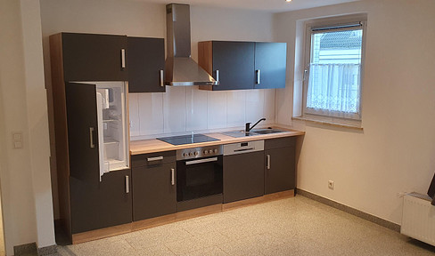 2-room apartment with fitted kitchen in Velbert-Neviges - completely renovated with granite and vinyl flooring!!!