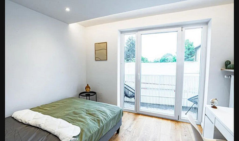Schöne sanierte Wohnung nur als WG zu vermieten!