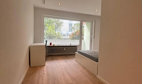 Möbliertes stylisches 20 m² Zimmer mit Balkon in guter Lage