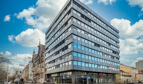 Office space for rent: 436 square meters.