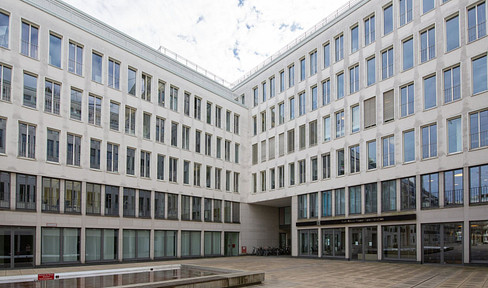 Office space for rent: 1,011 m².