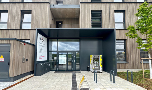 Pronájem kanceláře 600 m²