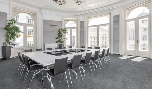 Office space for rent: 1,471 square meters.