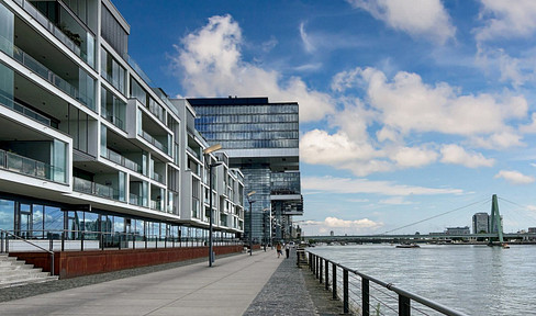 Office space for rent: 1,170 m².