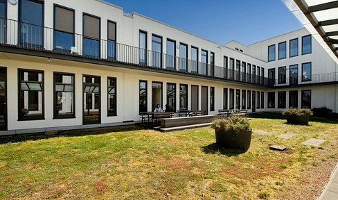 Pronájem kanceláře 2.157 m²
