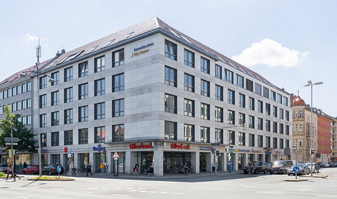 Pronájem kanceláře 924 m²