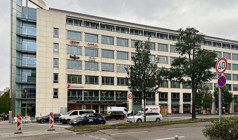 Office space for rent: 1,312 square meters.