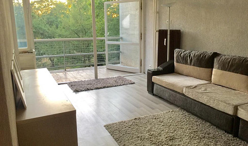 Room for rent in a shared apartment, located in the center of West Berlin.