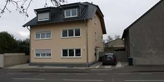 Semi-detached house in Bergheim Zieverich, with high-quality finishes.