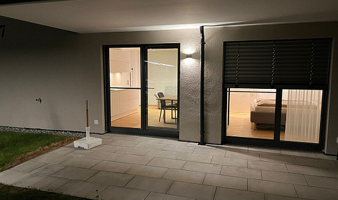 Luxuriös voll-möblierte 2-Zimmer-EG-Wohnung mit Terrasse und Garten in Konstanz-Staad