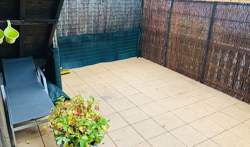 Helle 4 Zimmer Wohnung mit Balkon, ihr Sprung in ein neues Wohngefühl !