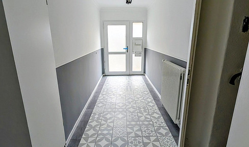 Erstbezug nach Sanierung, Altbauvilla 90m2, inkl. Carport