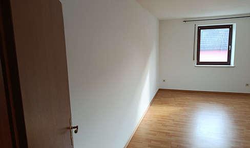 Bright 3-room apartment in the heart of Simbach.