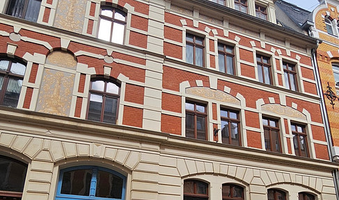 Bright, spacious 2-room apartment with a rental yield of 14%.