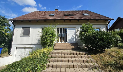Charmantes Zweifamilienhaus in ruhiger Lage in Altenburg bei Jestetten
