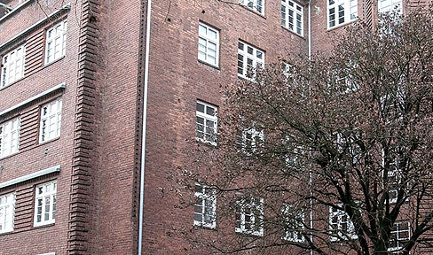 2.5-room apartment in Hamburg, Eppendorf.