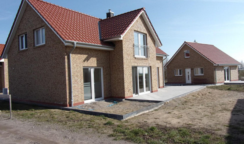Beautiful single-family house and guest house on the island of Poel, in the Baltic Sea.