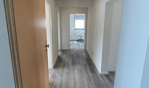 Spacious 4-room penthouse apartment in Friedenweiler – near Titisee.