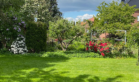EFH Einfamilienhaus / Zweifamilienhaus in ruhiger Lage