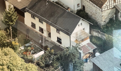 Living near the Castle Garden.