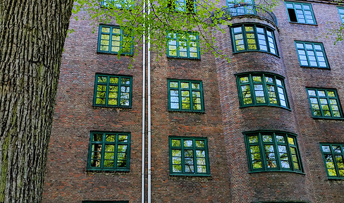 Charming apartment in Eimsbüttel, offered privately – no real estate agents, please!