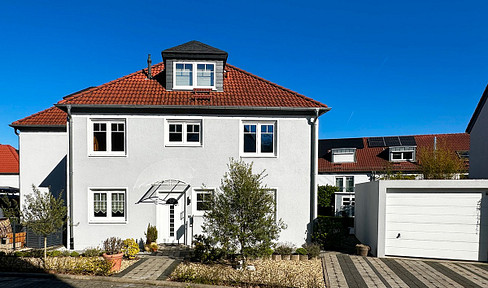 Mehr Raum. Mehr Wohngefühl. Stadtvilla mit außergewöhnlicher Großzügigkeit in Bad Vilbel-Dortelweil