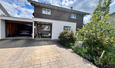 Exklusives Architektenhaus aus dem Jahr 2017 provisionsfrei