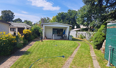 Charming, winter-proof bungalow with a garden, located near Spreen.