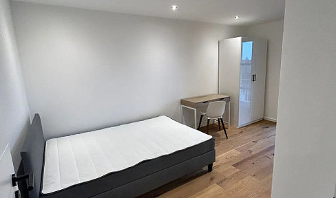 WG-Zimmer mit viel Platz ab sofort frei ! / Jaspersallee 27, München / 3.OG / WE47 / Zi.4