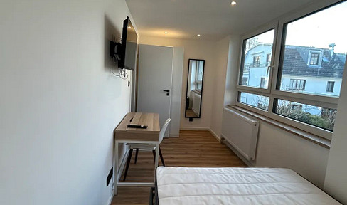 Comfortable room in a shared apartment for students or working professionals / Waldschulstraße 54, Munich / Room 4.