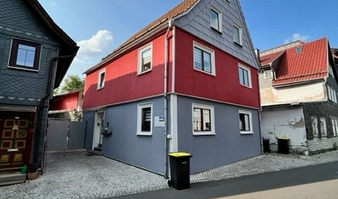 Schleusingen, multi-family house.