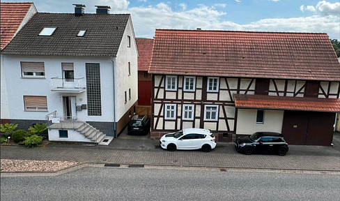 Ronshausen, EFH + Nebengeb.