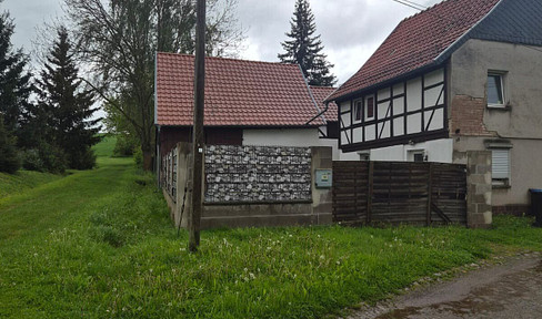 Werther, detached house with ancillary building.