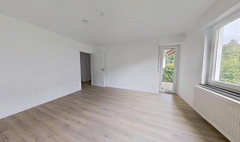 FIRST OCCUPANCY AFTER RENOVATION: Bright, 3-room apartment with a terrace.