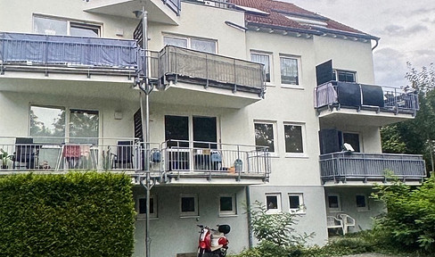 Moderne Neubauwohnung mit großem Balkon