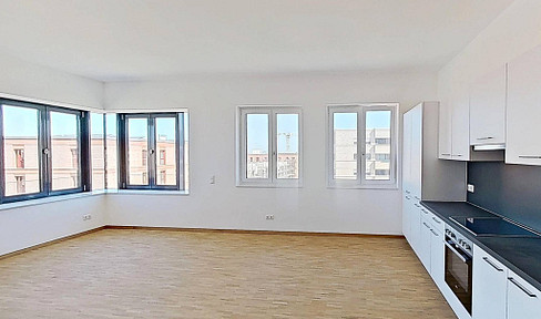 BRAND NEW APARTMENT: Bright, 3-room apartment with a built-in kitchen.