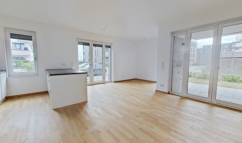 Luxury living in a quiet location: Spacious, newly built 3-room apartment with a sunny terrace and fitted kitchen.