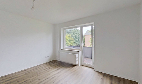 Die Blätter fallen, Ihre Miete auch: Gemütliche 2-Zimmer-Wohnung mit BALKON im Norden von Rendsburg
