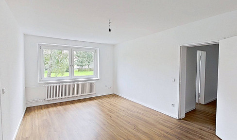 Modern 3-room apartment with bathtub in the southern part of Flensburg.