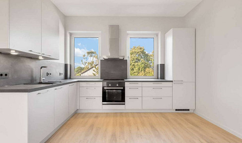 Modern and spacious: Bright 3-room apartment with character.