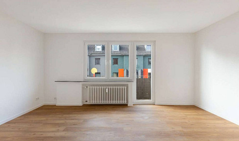 Modernes Single-Apartment mit BALKON, EBK und fußläufiger Nähe zum Rheinufer in der Südstadt